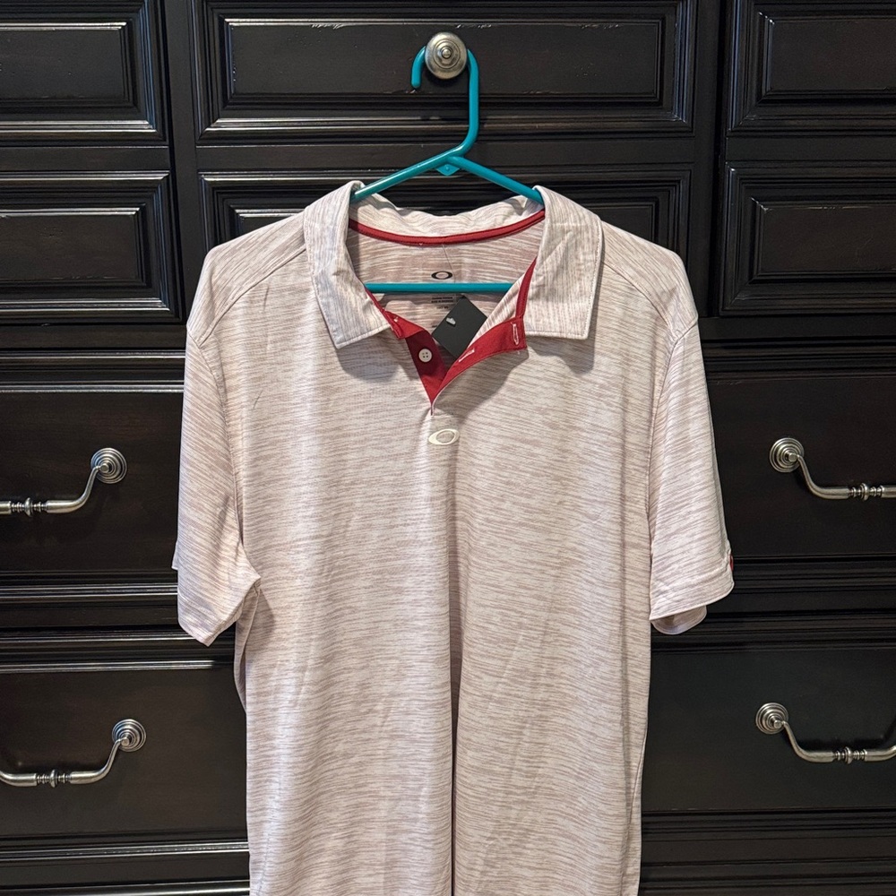 Oakley Men's Light Pink Polo Shirt
